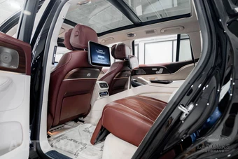 2026 Mercedes-Benz Maybach GLS 600 4MATIC - miniatura 3