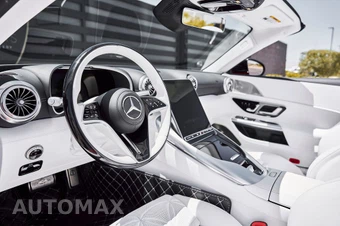 2026 Mercedes-Benz Maybach SL 680 Monogram Series - miniatura 2