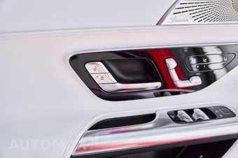 2026 Mercedes-Benz Maybach SL 680 Monogram Series - miniatura 31