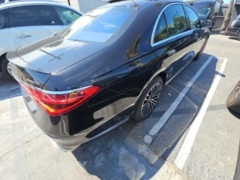 2026 Mercedes-Benz S 580 4MATIC - miniatura 3