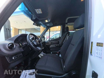 2026 Mercedes-Benz Sprinter 2500 Passenger Van 144.0" WB - miniatura 6