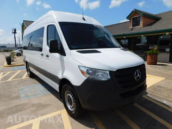 2026 Mercedes-Benz Sprinter 2500 Passenger Van 170.0" WB - car from the USA, Manheim Buy-Now listing at AUTOMAX