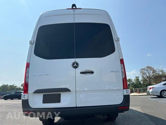 2026 Mercedes-Benz Sprinter 2500 Passenger Van 170.0" WB - miniatura 8