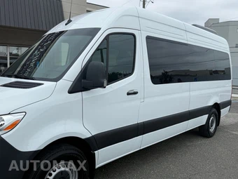 2026 Mercedes-Benz Sprinter 2500 Passenger Van 170.0" WB - miniatura 11