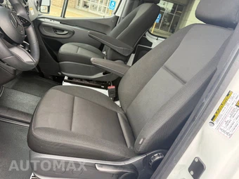 2026 Mercedes-Benz Sprinter 2500 Passenger Van 170.0" WB - miniatura 17