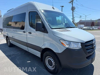 2026 Mercedes-Benz Sprinter 2500 Passenger Van 170.0" WB - miniatura 4