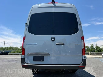 2026 Mercedes-Benz Sprinter 2500 Passenger Van 170.0" WB - miniatura 8