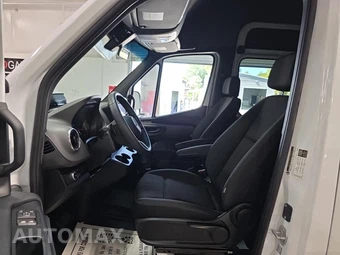 2026 Mercedes-Benz Sprinter 2500 Passenger Van 170.0" WB - miniatura 13