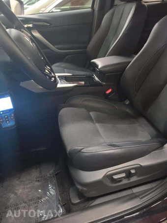 2026 Mitsubishi Eclipse Cross Black Edition – miniatura 6