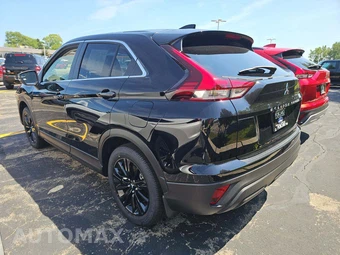 2026 Mitsubishi Eclipse Cross LE - miniatura 2