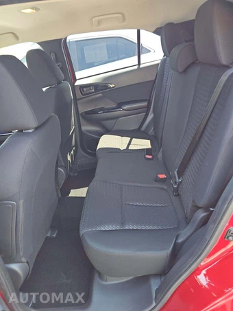 2026 Mitsubishi Eclipse Cross LE - miniatura 13