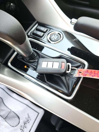 2026 Mitsubishi Eclipse Cross LE - miniatura 8