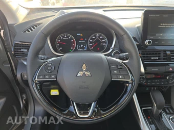 2026 Mitsubishi Eclipse Cross SE - miniatura 10
