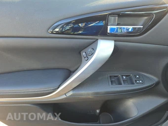 2026 Mitsubishi Eclipse Cross SE - miniatura 9