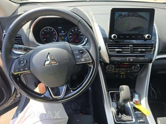 2026 Mitsubishi Eclipse Cross SE – miniatura 10