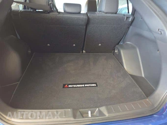 2026 Mitsubishi Eclipse Cross SE – miniatura 13