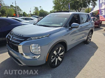 2026 Mitsubishi Outlander SE