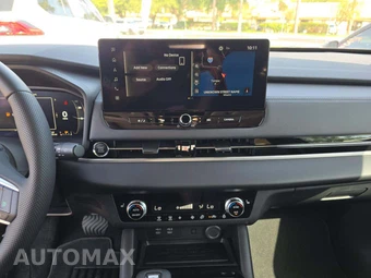 2026 Mitsubishi Outlander SE - miniatura 10