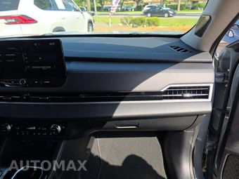 2026 Mitsubishi Outlander SE - miniatura 19