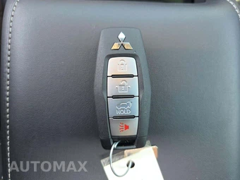 2026 Mitsubishi Outlander SE - miniatura 8