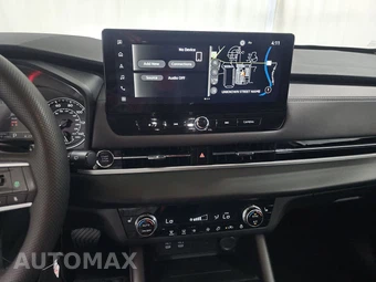2026 Mitsubishi Outlander SE - miniatura 11
