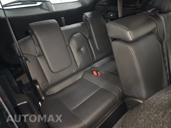 2026 Mitsubishi Outlander SE - miniatura 14