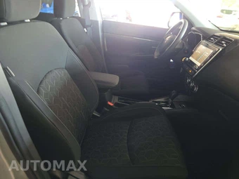 2026 Mitsubishi Outlander Sport 2.0 ES - miniatura 18