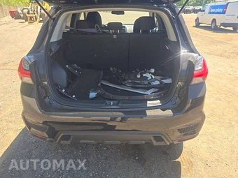 2026 Mitsubishi Outlander Sport 2.0 LE - miniatura 16
