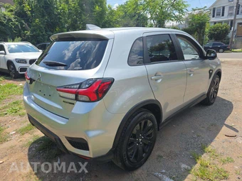 2026 Mitsubishi Outlander Sport 2.0 S - miniatura 3