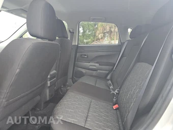 2026 Mitsubishi Outlander Sport 2.0 S - miniatura 13