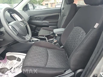 2026 Mitsubishi Outlander Sport 2.0 S - miniatura 7