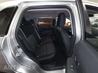 2026 Mitsubishi Outlander Sport 2.0 S - miniatura 16