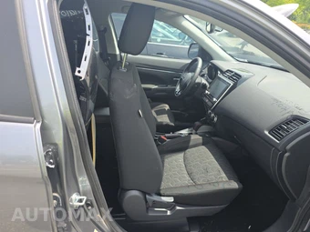 2026 Mitsubishi Outlander Sport 2.0 S - miniatura 8