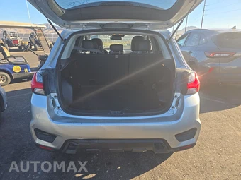 2026 Mitsubishi Outlander Sport 2.0 SE - miniatura 16