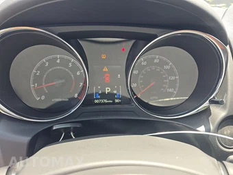 2026 Mitsubishi Outlander Sport 2.0 SE - miniatura 12