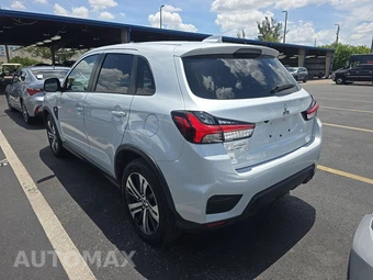 2026 Mitsubishi Outlander Sport 2.0 SE - miniatura 6