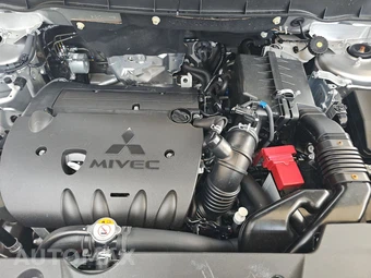 2026 Mitsubishi Outlander Sport 2.0 SE - miniatura 15