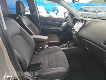2026 Mitsubishi Outlander Sport 2.0 SE - miniatura 8