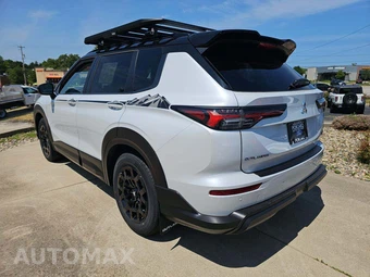 2026 Mitsubishi Outlander Trail Edition - miniatura 2