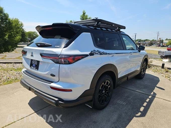 2026 Mitsubishi Outlander Trail Edition - miniatura 3