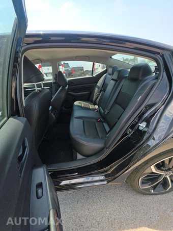 2026 Nissan Altima SR – miniatura 10