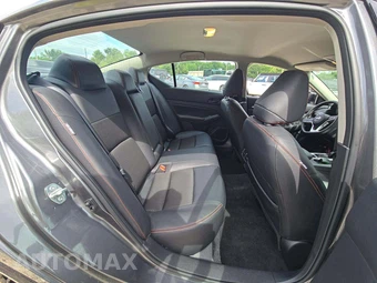 2026 Nissan Altima SR – miniatura 13