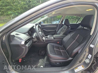 2026 Nissan Altima SR – miniatura 3