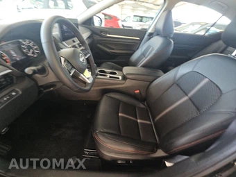 2026 Nissan Altima SR – miniatura 7