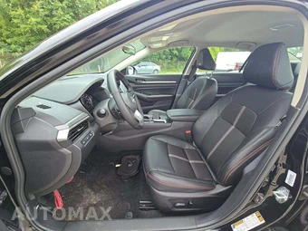 2026 Nissan Altima SR – miniatura 3