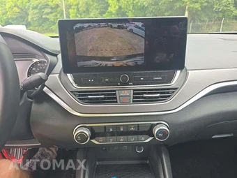 2026 Nissan Altima SR – miniatura 7