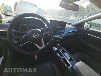 2026 Nissan Altima SR - miniatura 6