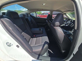 2026 Nissan Altima SR – miniatura 13