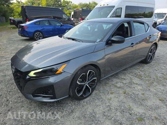 2026 Nissan Altima SR