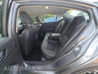 2026 Nissan Altima SR – miniatura 13